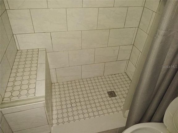 3rd image of 4105 Fairview Vista Pt APT 123