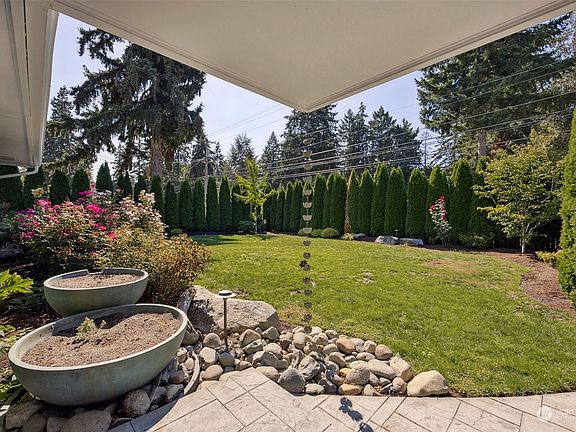 2nd image of 6901 44th Avenue E