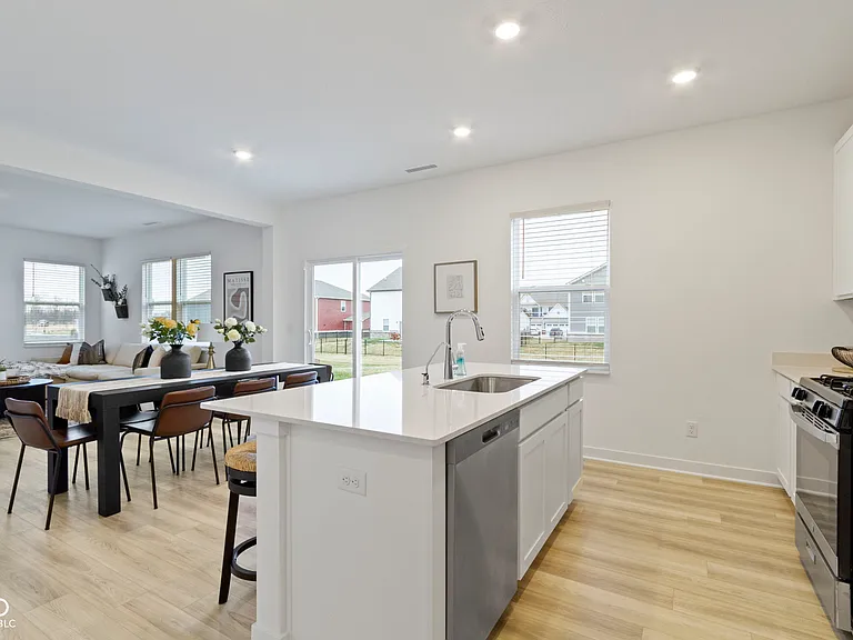 19441 Beruna Way — Photo 12