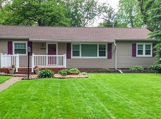 1925 Edwards Ave, Cedar Falls, IA 50613