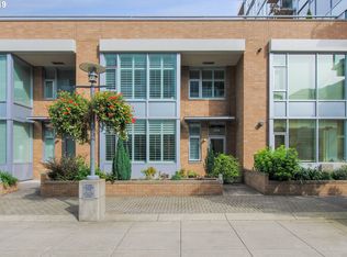 1900 S River Dr #N110, Portland, OR 97201