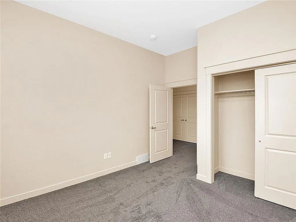 1st image of 3236 E Mott Dr
