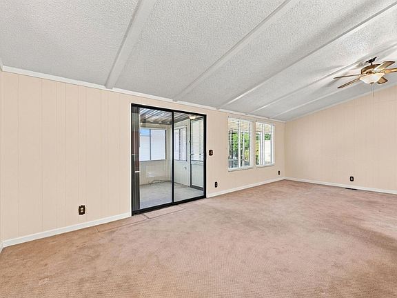 5th image of 26262 Whalebone Way #349