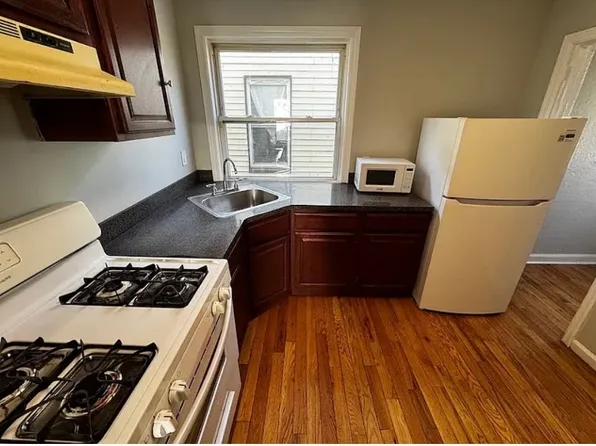 185 S 11th St, Newark, NJ