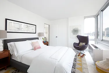 Rented by Manhattan Park