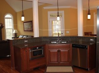 2884 Reflection Ln, Ooltewah, TN 37363