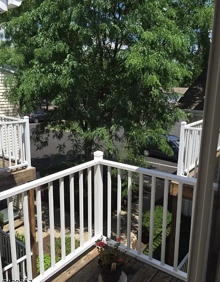 186 Potomac Dr — Photo 14