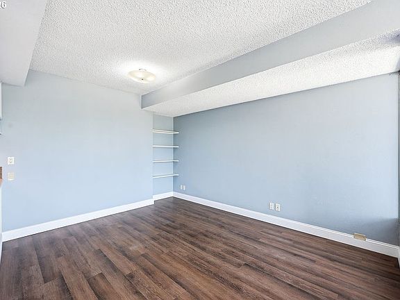 4th image of 1313 Lincoln St APT 503