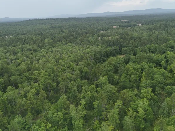 48 Middle Road, Standish, ME 04084