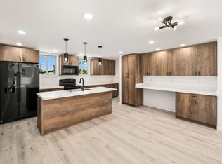 10001 Townhomes, Seattle, WA 98146