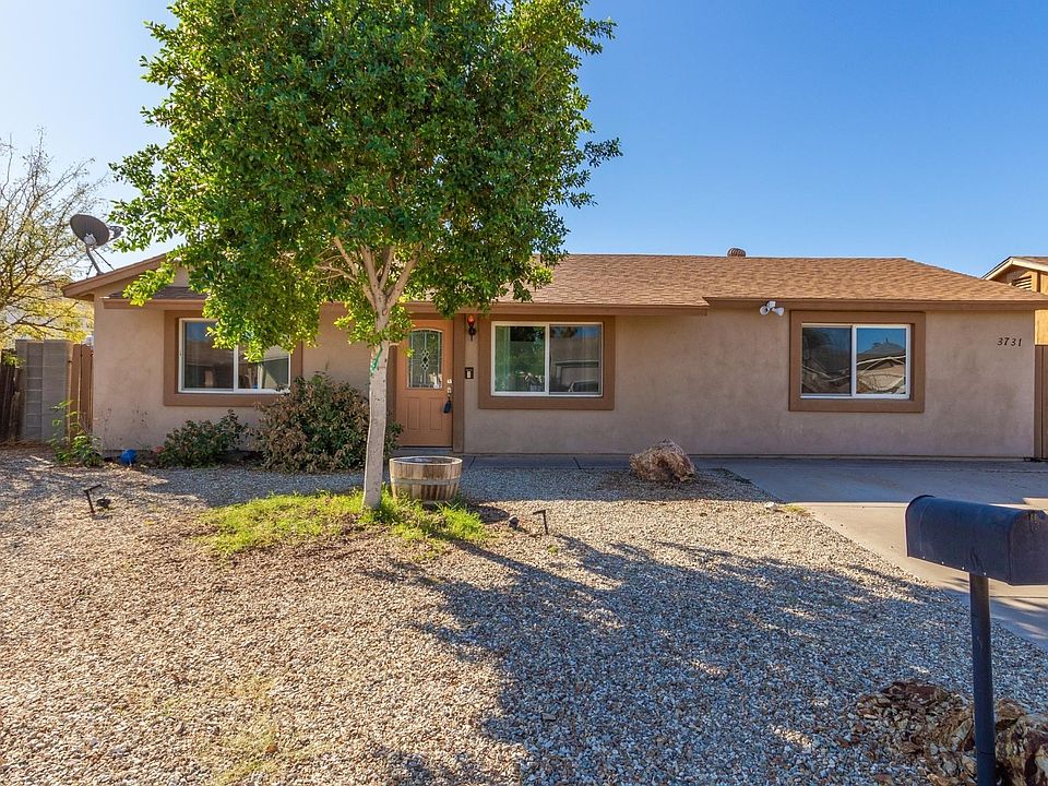 1st image of 3731 E Greenway Ln