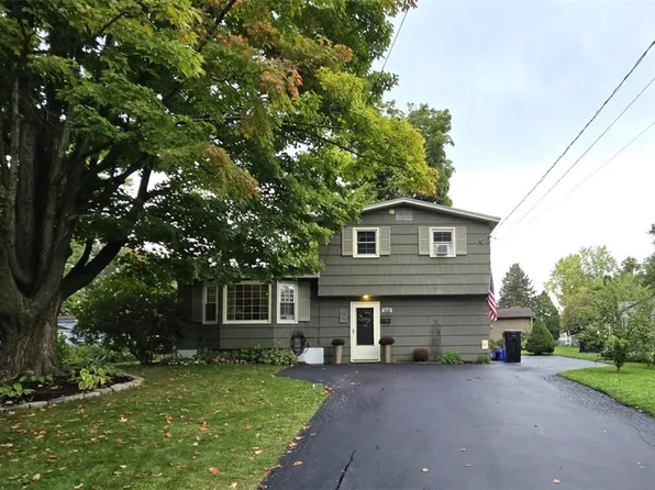 115 Woodside Ln, Liverpool, NY 13090