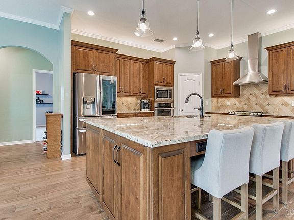 5th image of 2639 Edmund Dr