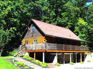 26 Marie, Highland, NY 12528