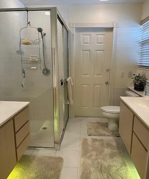 1880 SW Springfield Ct — Photo 10