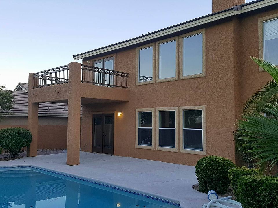 2nd image of 10208 Desert Wind Dr
