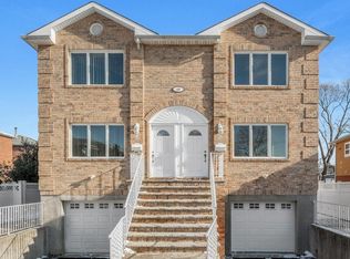 88 Byron Ave, Yonkers, NY 10704