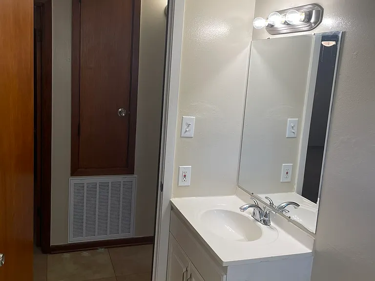 822 Gulf Dr — Photo 6