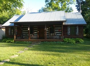 7047 Grandview Rd, Columbus, IN 47201