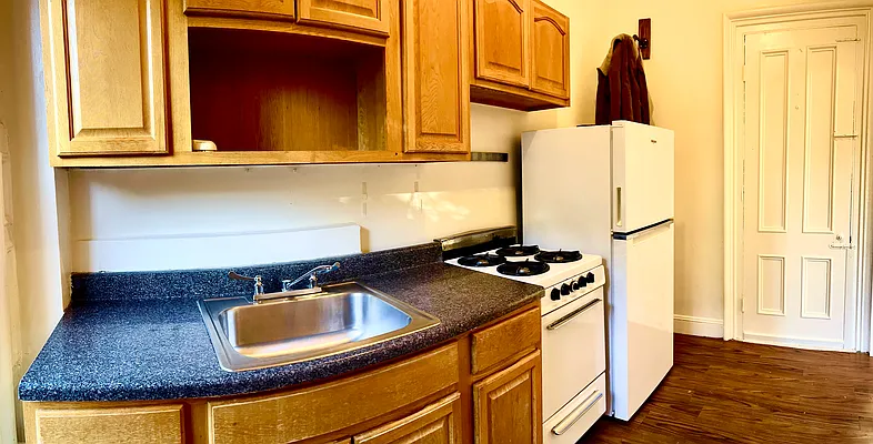 Rented by Boerum Hill Realty | media 51