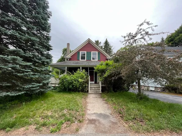 72 Marble St, Stoneham, MA 02180