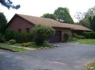 6508 Sweetwater Dr, Rockville, MD 20855