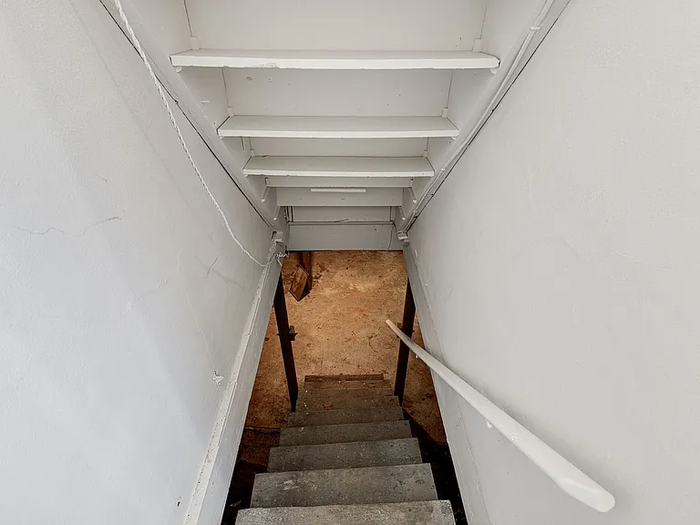 5211 Sunbeam Ave — Photo 17