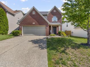 8813 Eli Dr, Louisville, KY 40228