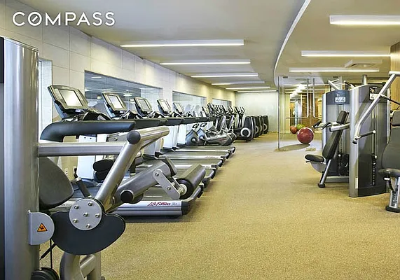 Rented by Compass | media 27