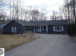 3838 Manchester Rd, Traverse City, MI 49686