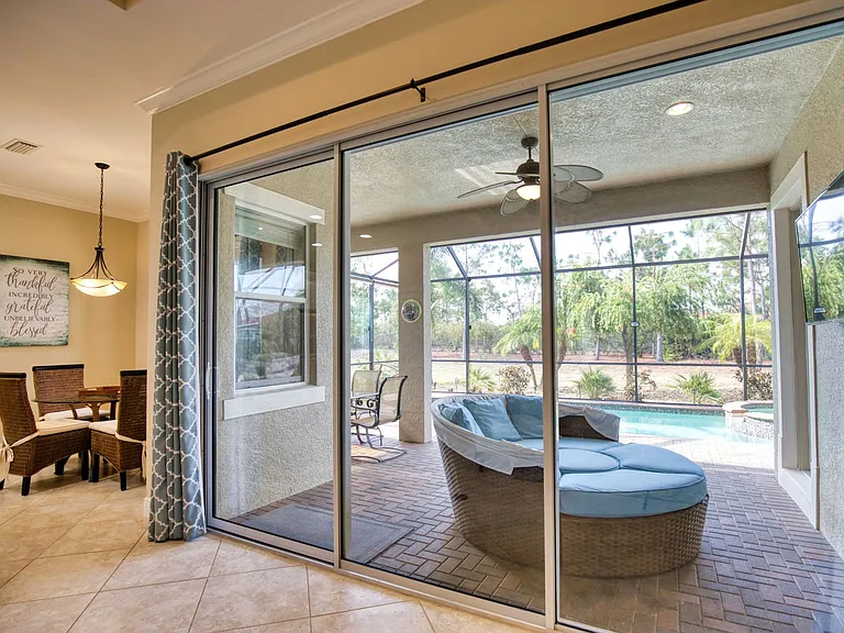 116 Pesaro Dr — Photo 14