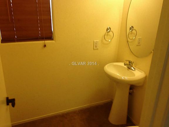 4th image of 137 Desert Pond Ave #137