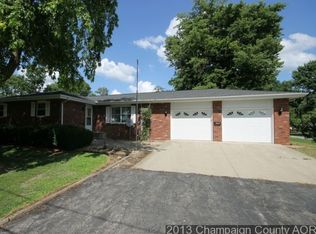 302 N Jackson St, Philo, IL 61864