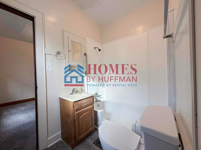 1116 Marshall Ave — Photo 11