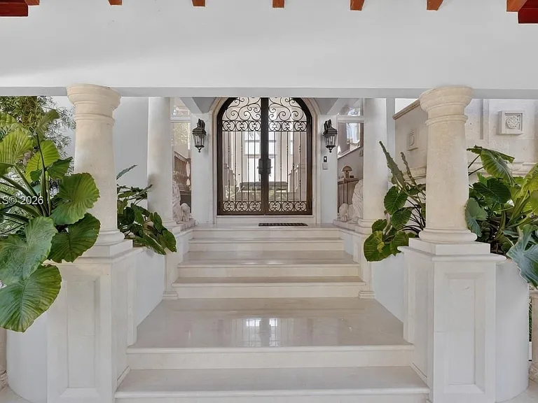 260 Cape Florida Dr — Photo 20