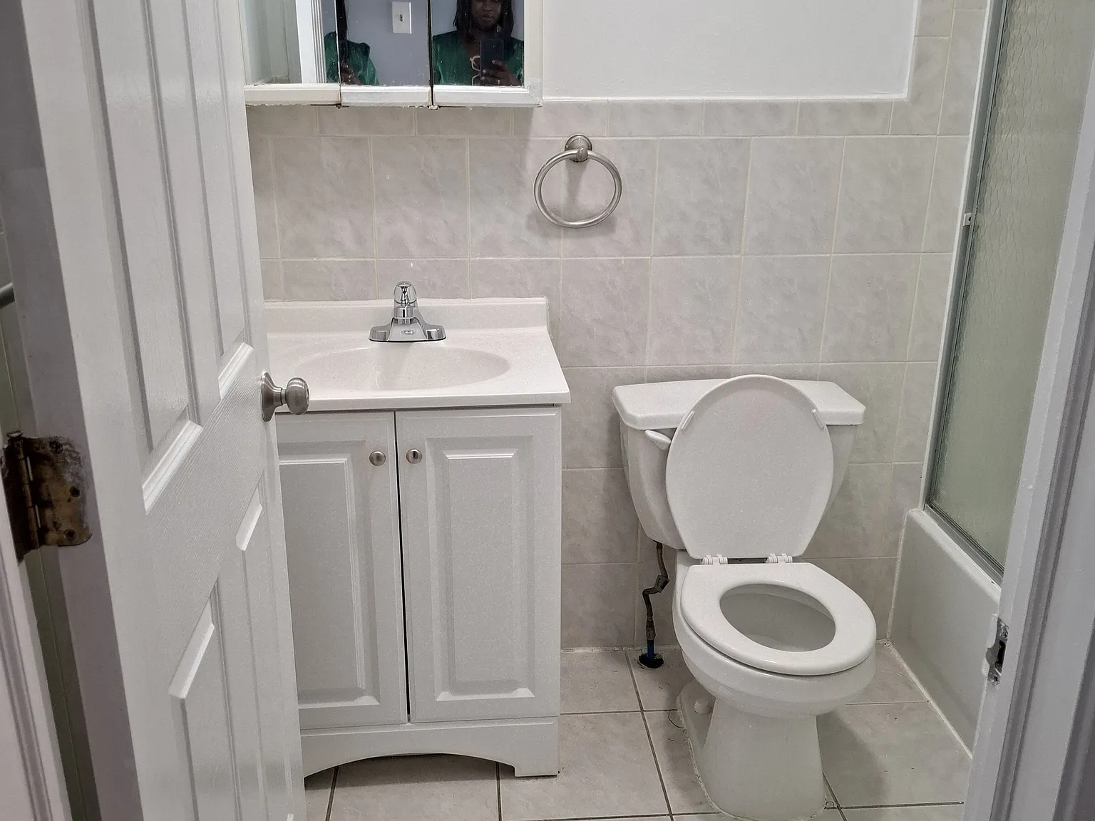 3 bed, 2000 sqft, $2,500 — Photo 3