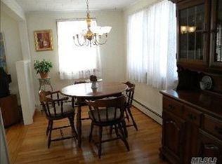 3 Otis Rd, East Patchogue, NY 11772