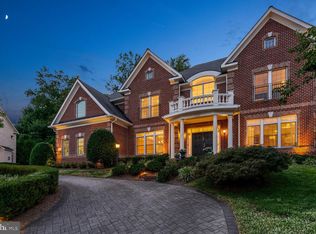 1573 Maddux Ln, McLean, VA 22101