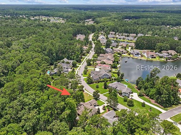 3rd image of 289 Hampton Lake Dr