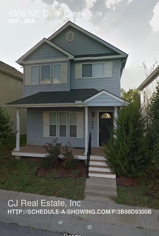 3 bed, 2.5 bath, $1,650 — Photo 1