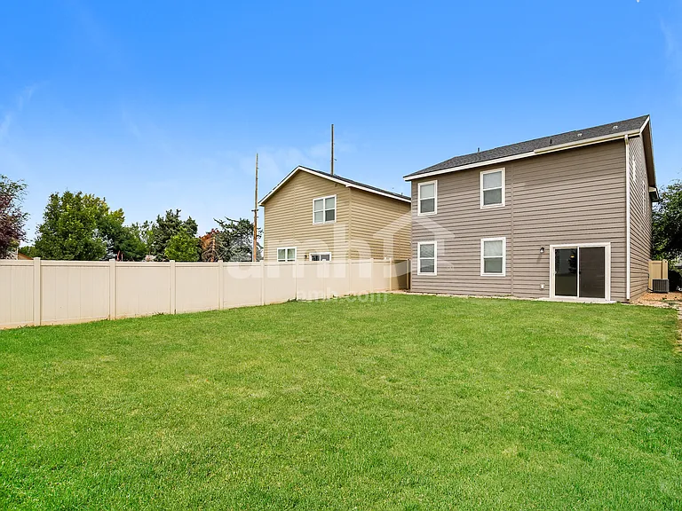 1507 S Horton St — Photo 22