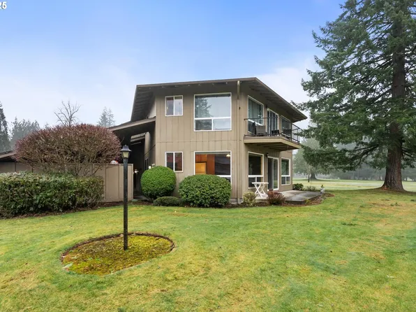 68640 E Fairway Estates Rd #C1, Welches, OR 97067