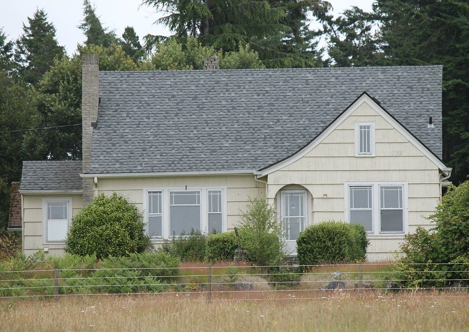 1st image of 251 Moonstone Pl
