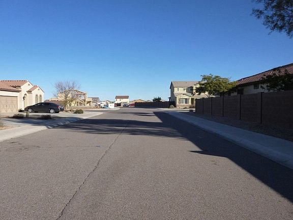 4th image of 38488 N Navarro Dr