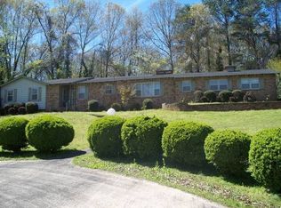 700 Chestnut Dr SW, Russellville, AL 35653