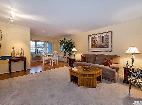 2nd image of 740 E Broadway APT 2A
