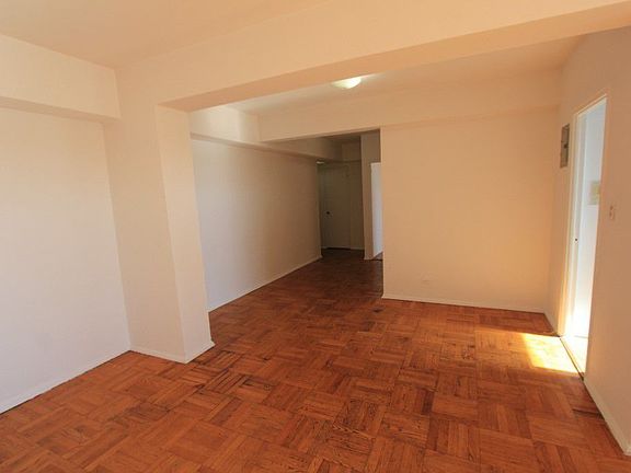 3rd image of 6561 Saunders St APT 5q