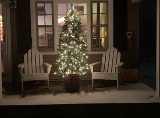 58 Siacus Pl, Fairfield, CT 06825