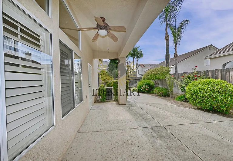 3750 W Vincent Ln — Photo 34