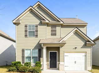 6420 Woodwell Dr, Union City, GA 30291